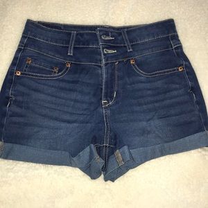 high waisted denim shorts